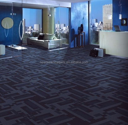 Carpetes impermeáveis de algodão / nylon com padrão de impressão animal