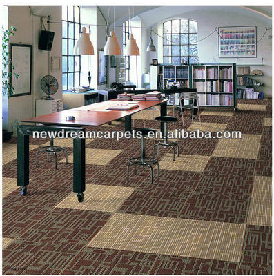 100 por 100 Tamanho Loop Pile Office Fireproof Carpet Tile para Canton Carpet Manufactured