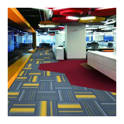 50x50 customizado de Nylon Impressão Hotel Carpet Tile para escritórios e pisos comerciais