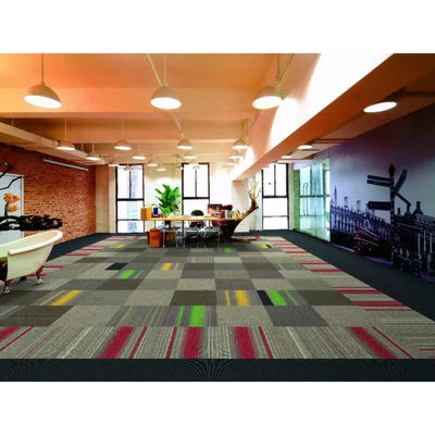 50x50 customizado de Nylon Impressão Hotel Carpet Tile para escritórios e pisos comerciais