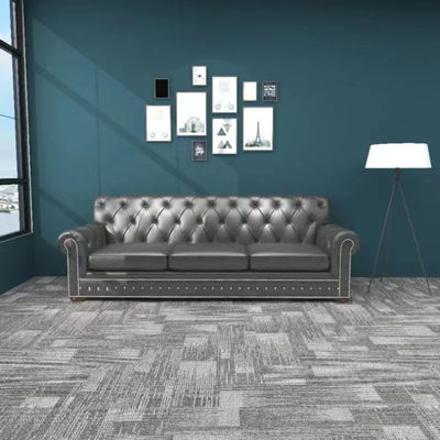 Espessura total 6±1 mm 100% Nylon 50x50 Chapas de carpete para escritório Ambiente comercial