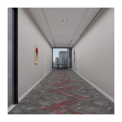 50x50cm Quadrados Carpet Tiles Luxury 100% Nylon Material para escritório Forma retangular