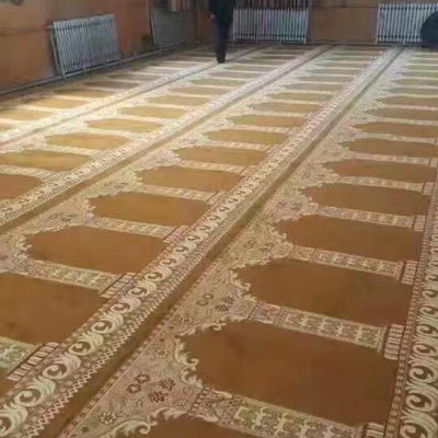 Desenho de rolo de tapete da mesquita com 1200g / m2 Peso de lã e largura de 4m na mesquita do Paquistão