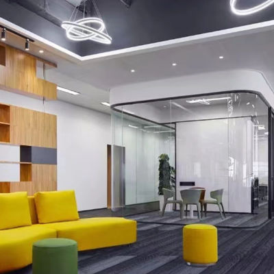 Sala comercial Luxo Carpet removível azulejos 50x50 padrão de quebra-cabeça Carpete de escritório modular