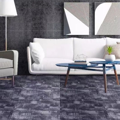 Retrovisores não tecidos 60.96x60.96 Chapas de alfombra removíveis de luxo para alfombras modulares de escritório