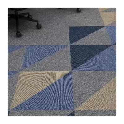 Tapete de escritório modular de 50x50 com azulejos de piso de nylon retangular removíveis