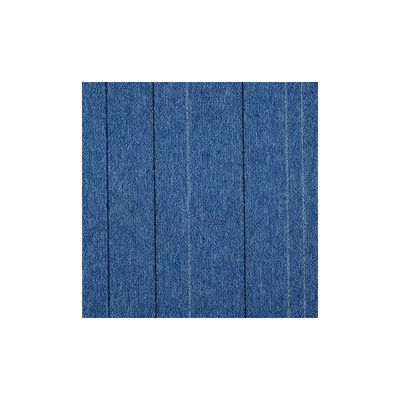 Modelo simples 25 * 100cm Chapas de carpete de nylon de cor pura perfeitas para carpete modular de escritório