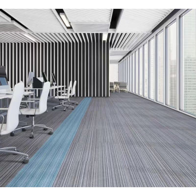 Carpetes de nylon modernos para escritórios comerciais 3,5 mm Altura de pilha 550 g Peso tufted
